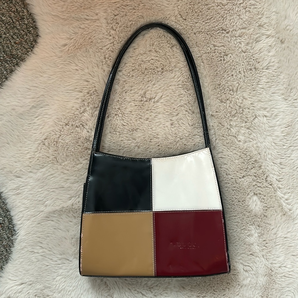 GG purse